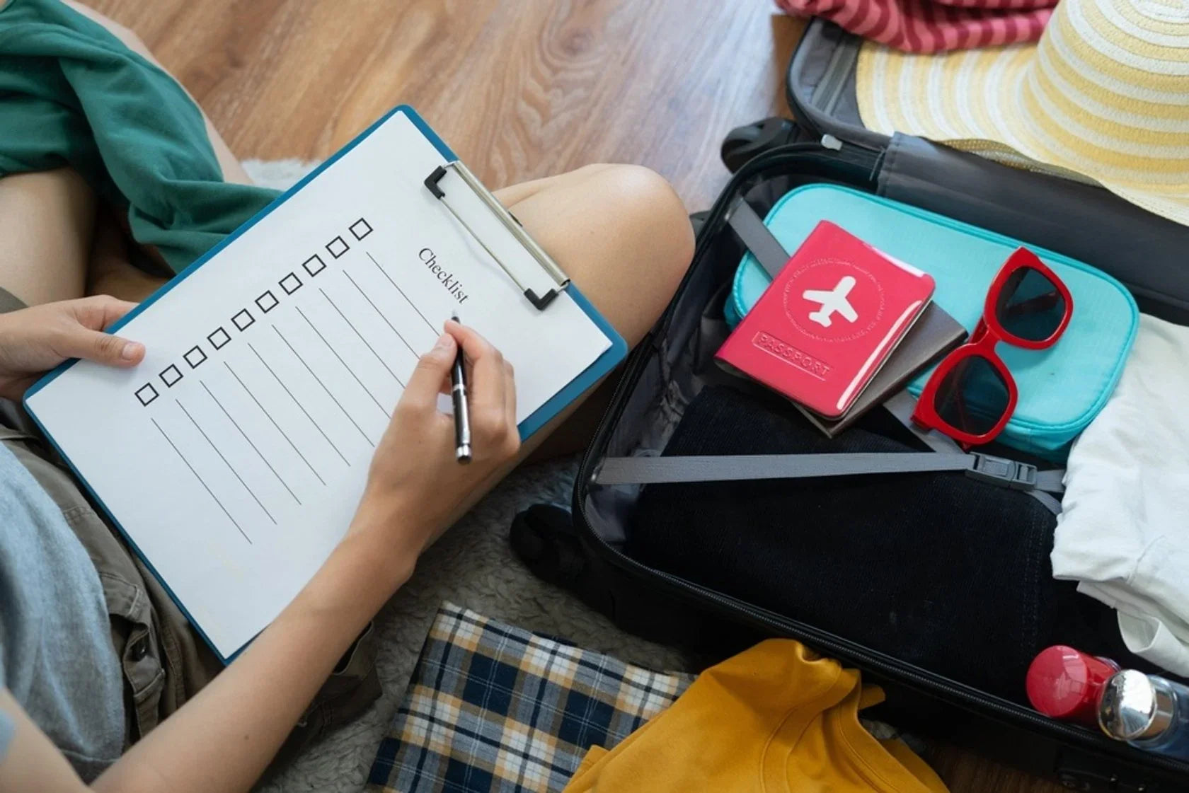 Travel Essentials Checklist – Pack Smart for a Comfortable Journey